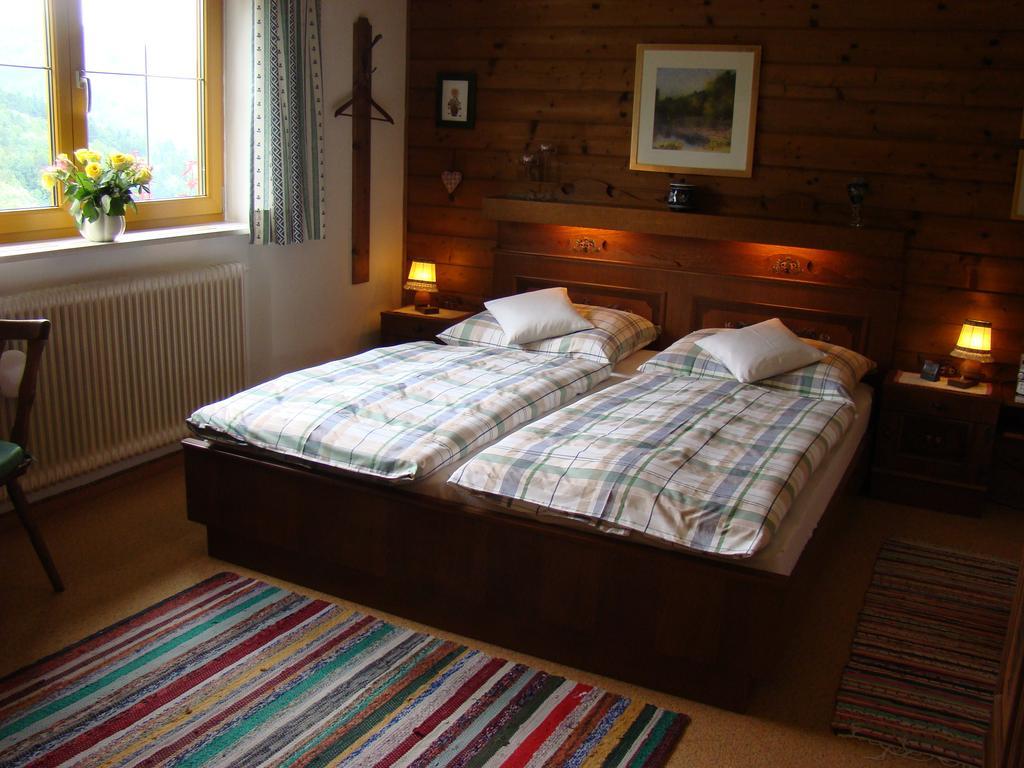 Landhaus Teufl Bed and Breakfast Faistenau Δωμάτιο φωτογραφία